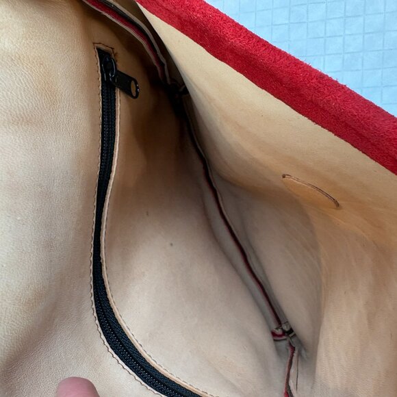 Puro Cuero brown and red suede messenger / crossbody bag with floral appliques - Picture 14 of 16